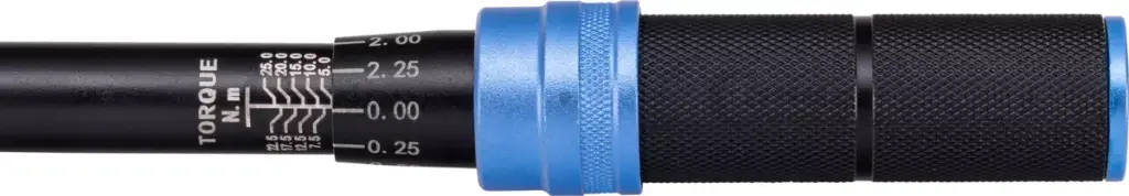 MOMENTTIAVAIN 1/4" 5-25 NM 240MM