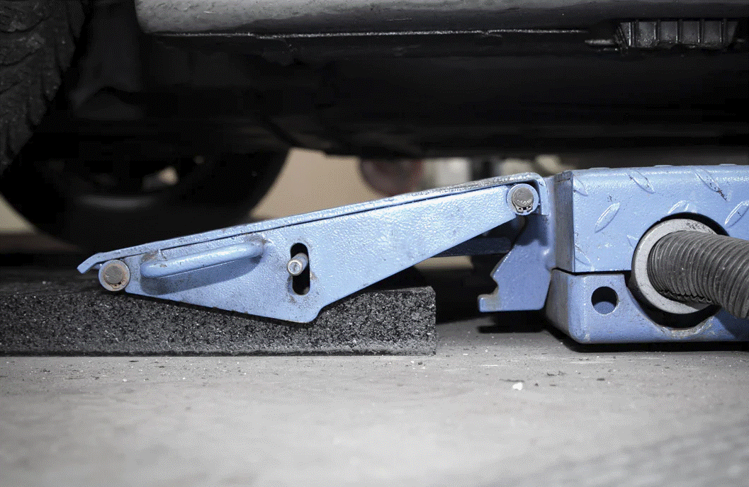 NOUSURAMPPI 1000 X 500 X 40 MM SAKSINOSTIMILLE